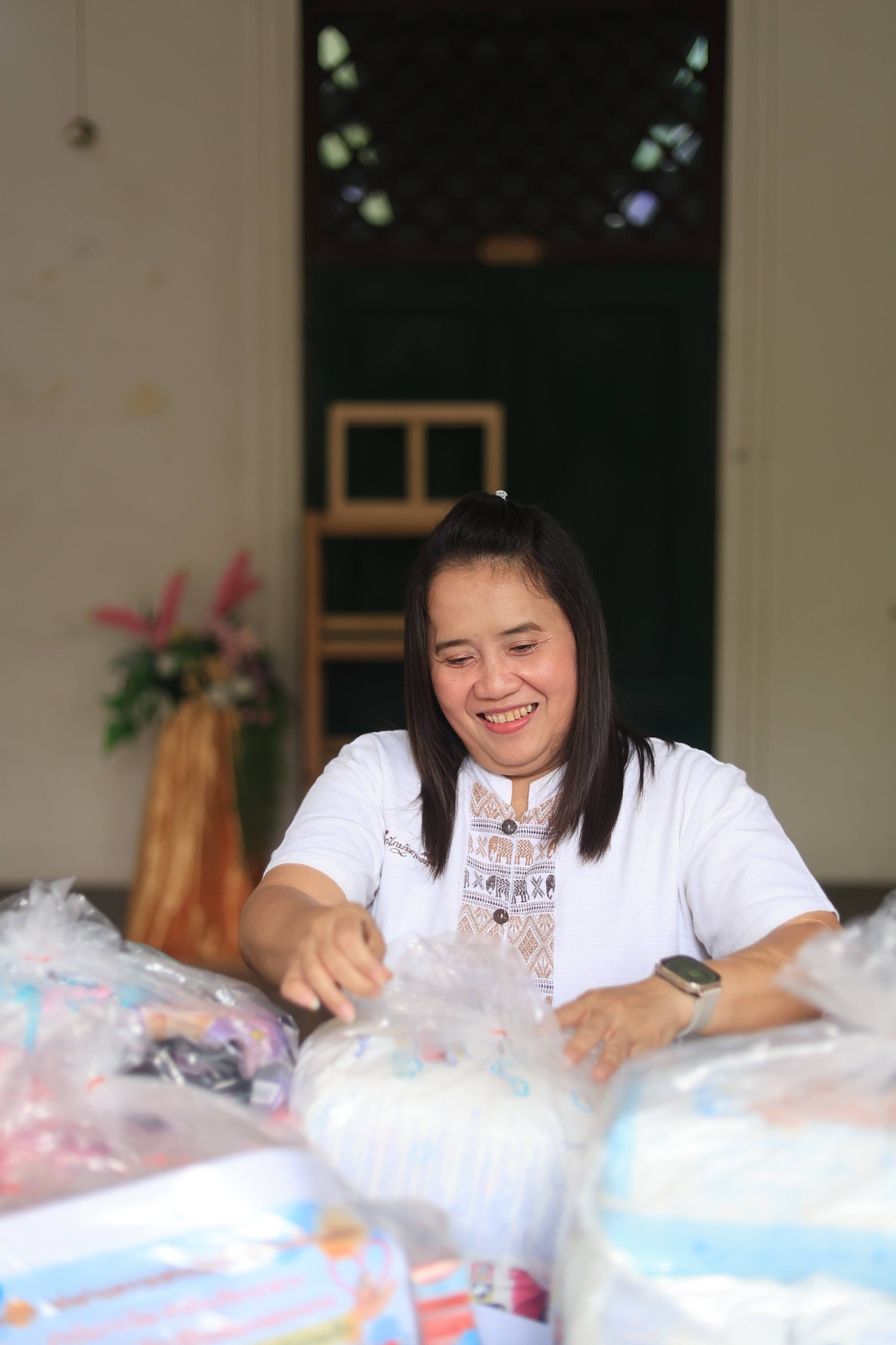 title - สำนักบริหารกลาง ร่วมบริจาคสิ่งของที่จำเป็นสำหรับผู้หญิงและเด็กให้แก่ทัณฑสถานหญิงกลาง